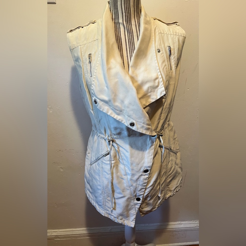 Bebe Moto Drawstring Vest Cream Size Small - Picture 4 of 12